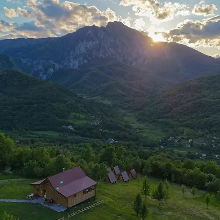 Mountain Camp Outdoor Tara 营地 耶蒂斯特