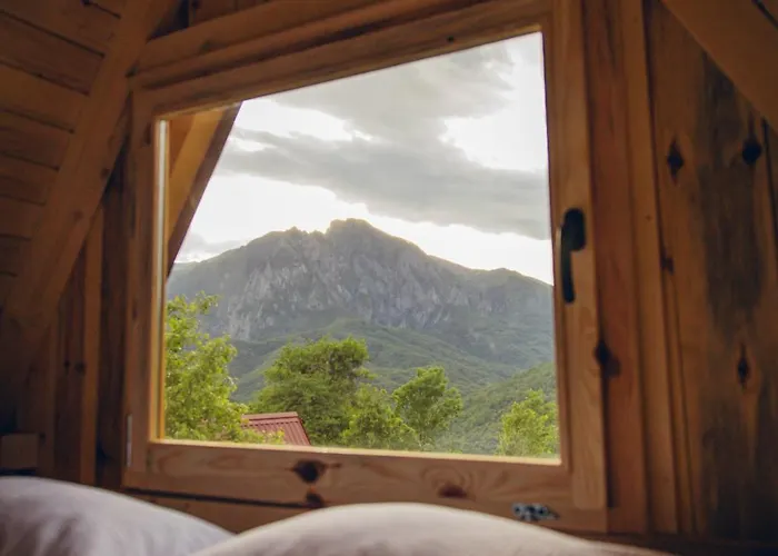 Kemping Mountain Camp Outdoor Tara Tjentište